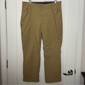 Eddie Bauer Tech Pants Mens 38x30 Tan Fleece Lined Nylon Cargo Stretch Outdoors